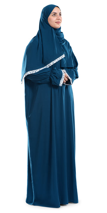Allure Crepe Islamic Prayer Wear | Urban Rugs