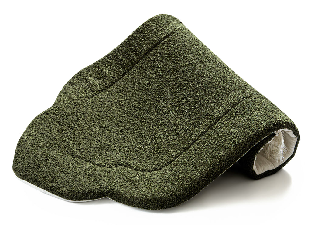 Deep Olive Plain Prayer Mat | Urban Rugs