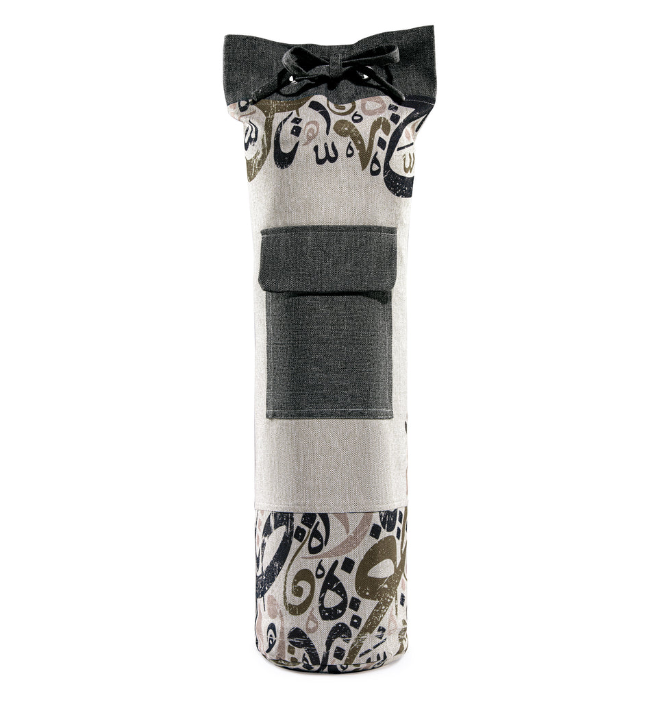 Calligraphy Roll Bag | Urban Rugs